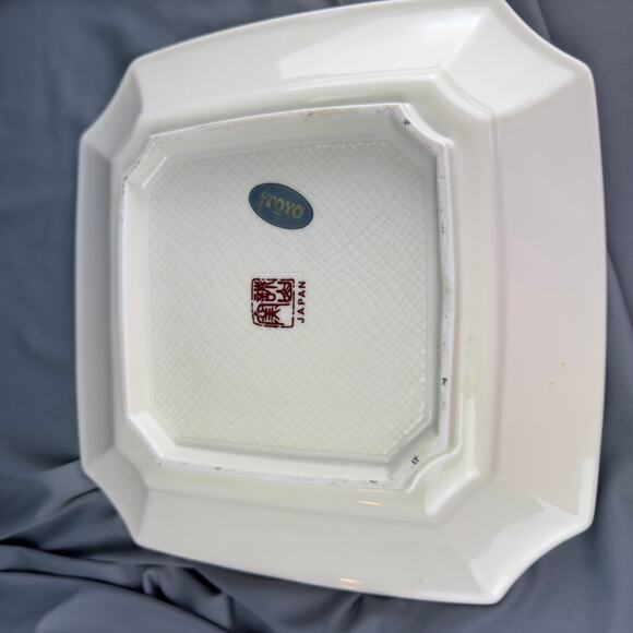 Toyo Japan Porcelain Plate Square 10” Birds Floral Hand Painted Style Gold Trim - Picture 4 of 5